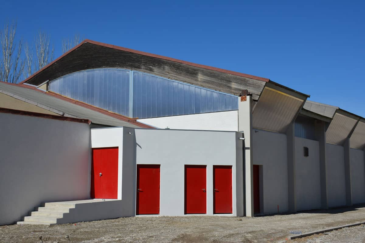 Portes en acier rouges